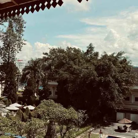 Monopoli Hotel Bukittinggi