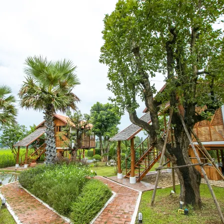 Saksila Resort