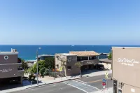 The Sea View Inn at the Beach - parking
