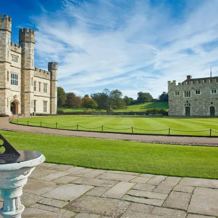 Leeds Castle Stable Courtyard Bed and Breakfast