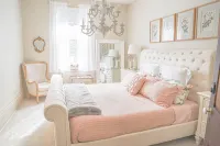 The Saucy Willow Inn and Cottages Hotels in Fenelon Falls