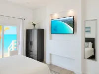 The Suite Life Hotels in Great Exuma Island