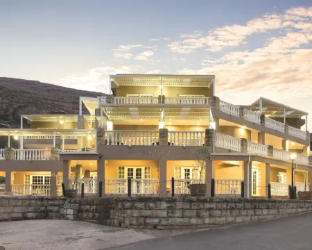 Mont d'Or Hotel Clarens Hotels in Thabo Mofutsanyane
