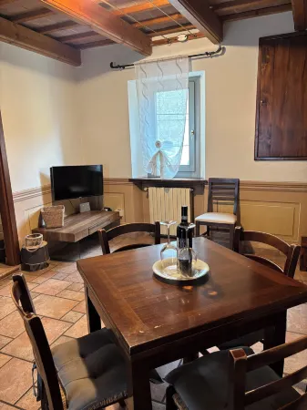 Rosso Mattone Mondovì Отели в г. Монтальдо-ди-Мондови