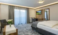 Parkhotel Seefeld فنادق في Seefeld in Tirol