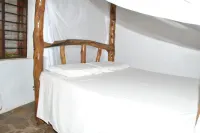 Sonnie House Diani