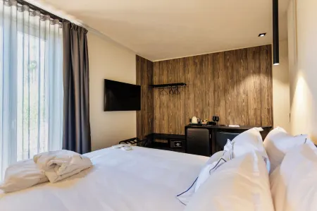 Etrus Boutique Room Amalfi Отели рядом с достопримечательностью «Собор Св. Андрея»