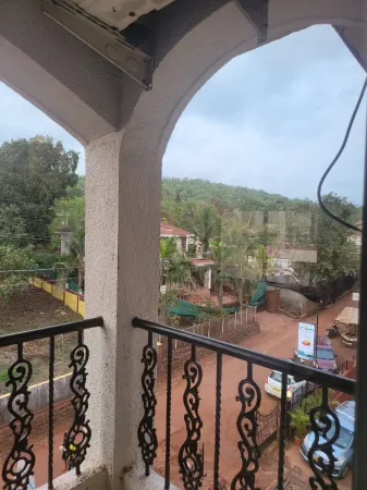 Elegant Studio In Assagaon