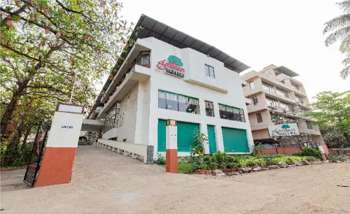 Hotel Garden Hotels in Raigad