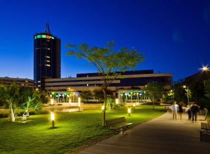 UNA HOTELS T Hotel Cagliari