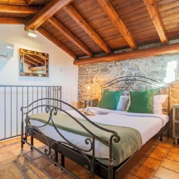 La Casa di Nino by Rent All Como