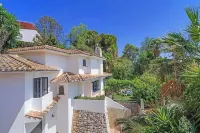 Villa Corrib