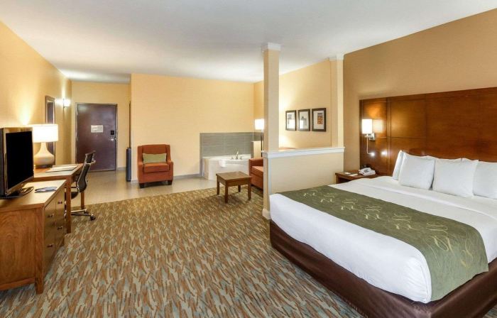 Comfort Suites Cotulla Near I-35