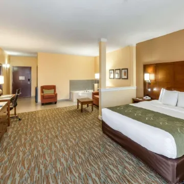 Comfort Suites Cotulla Near I-35