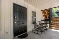 Poplar Point Condo Unit 12D by Eden Crest