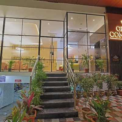 Grand Continent Hotel Gachibowli, US Consulate Hotels near ISB
