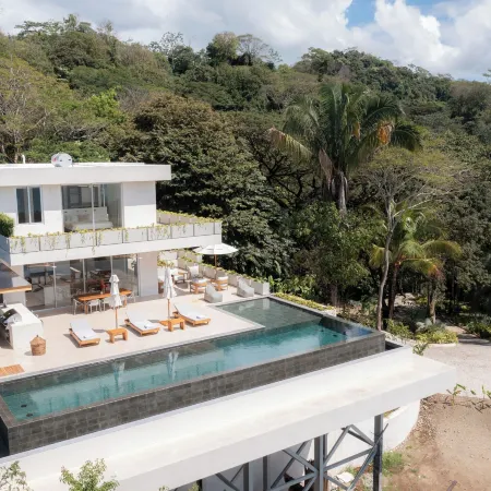 Soluna Villas