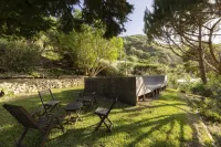 Coastal Charm Chalet - Villaer