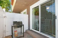 Multi-level 2br-fast Wifi-free Parking -cm-1