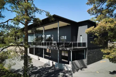 Spacious 4BR Villa with panorama views