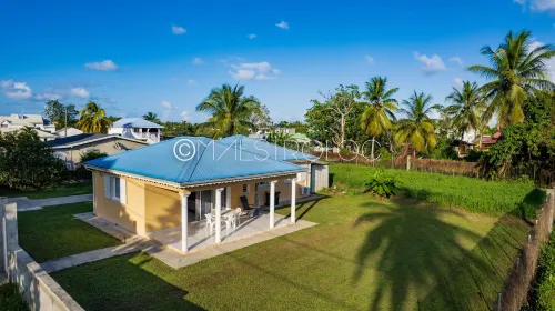 Perrin Évasion à la Campagne 1CH à 9 Min de l'aéroport de la Guadeloupe Hotels in Anse-Bertrand