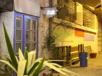 The Cabin Hostel Hotels near Amman Queen Alia Airport