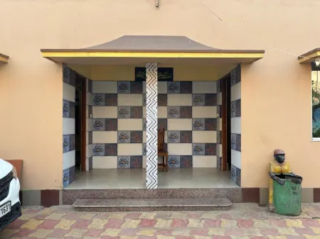 Fortune Club And Suites