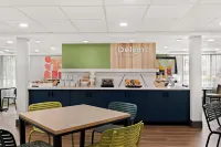 Spark by Hilton Hummelstown Hershey - breakfast