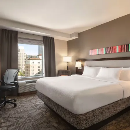 Hilton Garden Inn San Antonio Downtown Riverwalk