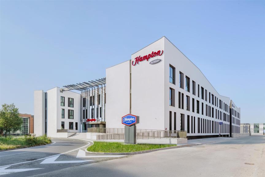 Hampton by Hilton Venice Isola Nuova Hotels in Venetsia