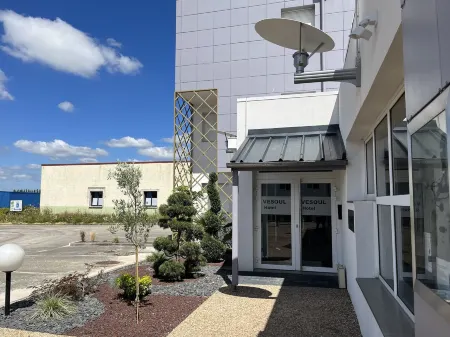 Brit Hotel le Vesoul