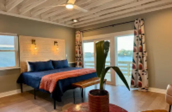 The Ripple Effect-Brand New & Waterfront - 360 Degree Water!