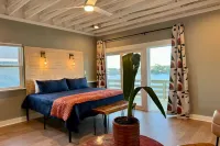 The Ripple Effect-Brand New & Waterfront - 360 Degree Water!