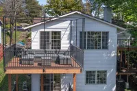 High Point Guesthouse - Next to Seattle Chinese Garden Hotel di 