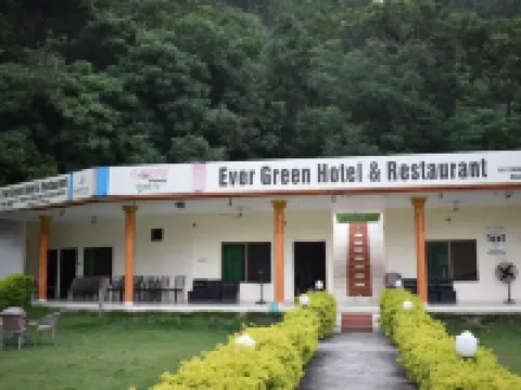 Ever Green Hotel & Restaurant Hotels in Balakot