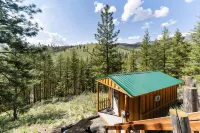Echo Valley Resort + Cabins - vue sur la montagne