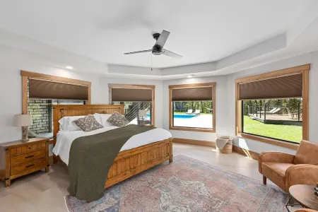 Lazaj Luxury Lodge With Saltwater Heated Pool