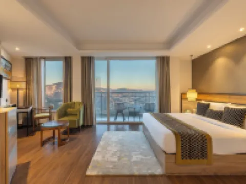 Snow Valley Heights Hotels in Shimla