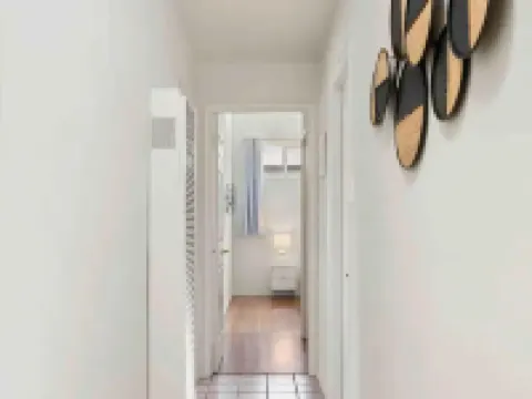 Mid Century Garden View Home Parking Hotéis em San Mateo