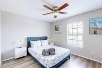 Newly Upgraded 4BR 2.5BA family- friendly home