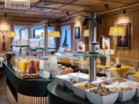 Hotel Goldener Adler Hotels in Gemeinde Ischgl