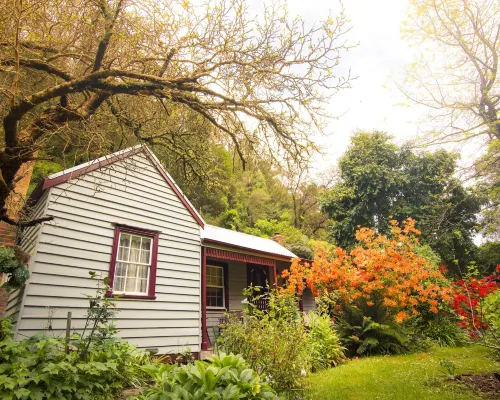 Spetts Cottage Hotels in Walhalla