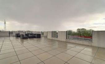 2001 Av. Beaconsfield