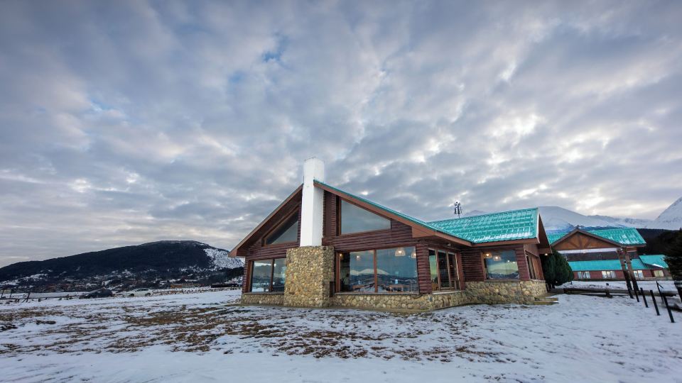Tolkeyen Ushuaia Hotel