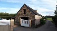 At Telgruc on the Crozon peninsula, between beaches and coastal paths