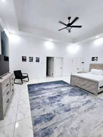 Modern Oceanview Villa. All Bedrooms with Private Bathrooms. Private Pool โรงแรมใน