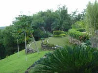 A Tranquil Tropical Retreat, Private with Personal Staff Hotels near Boat to Nuts Huts