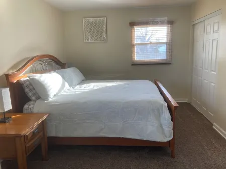 3 bedroom, 2 bath in a quiet neighborhood. Newly remodeled side of a duplex.