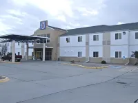 Motel 6 Kearney, NE فنادق في كيرني