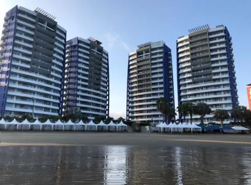 The ocean view condo Diamond Beach  2 bedroom with air and WiFi. 2 floor - โฮมสเตย์